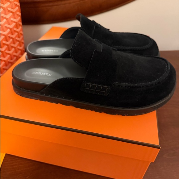 Hermes On the Go Mules, 40.5 - Picture 4 of 5
